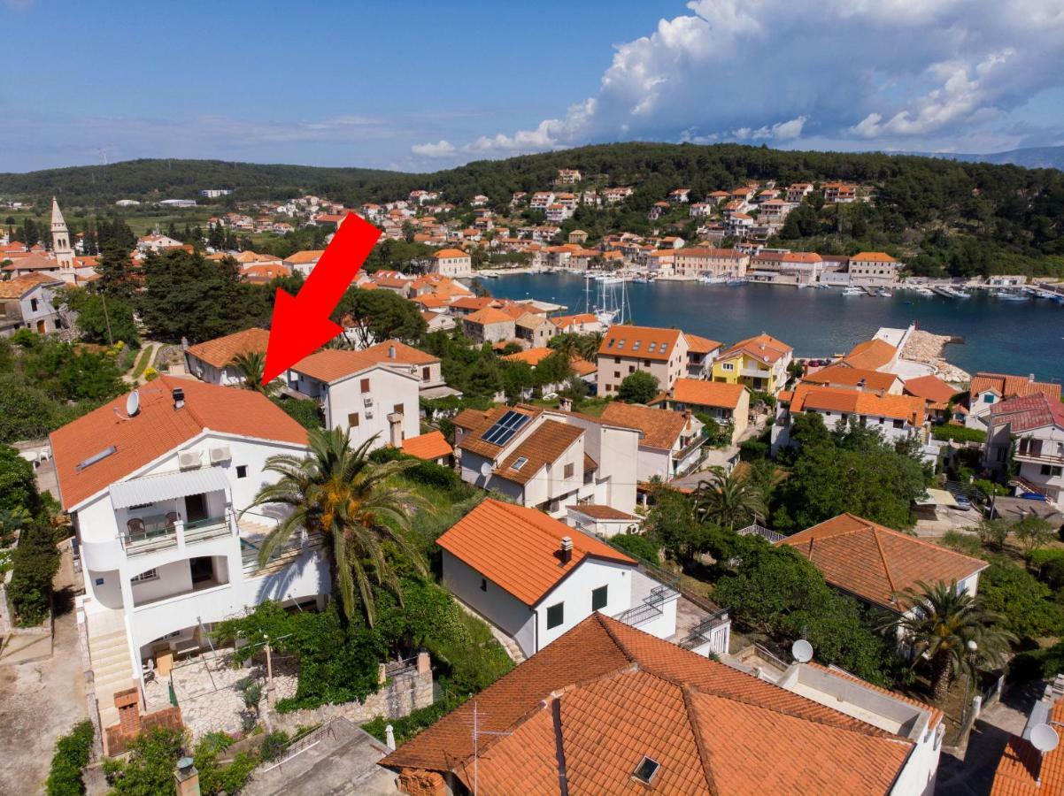 Apartments Palma Jelsa  Eksteriør bilde