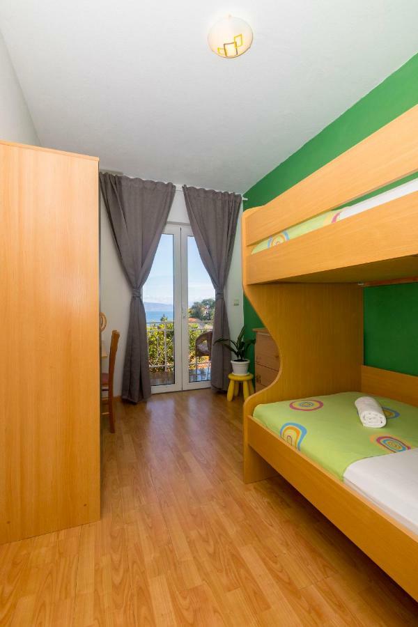Apartments Palma Jelsa  Eksteriør bilde